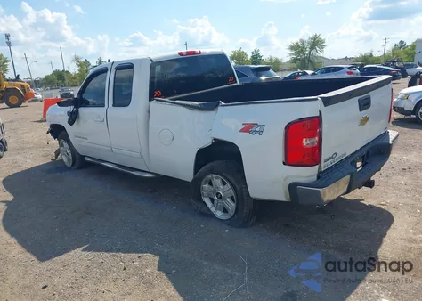 2009 Chevrolet Silverado 1500 Ltz z USA, uszkodzony, nr VIN 1GCEK39079Z206025